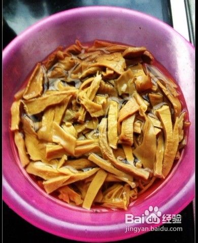 笋干炒青蒜的做法