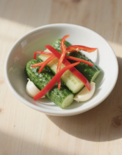 如何制作酱黄瓜?