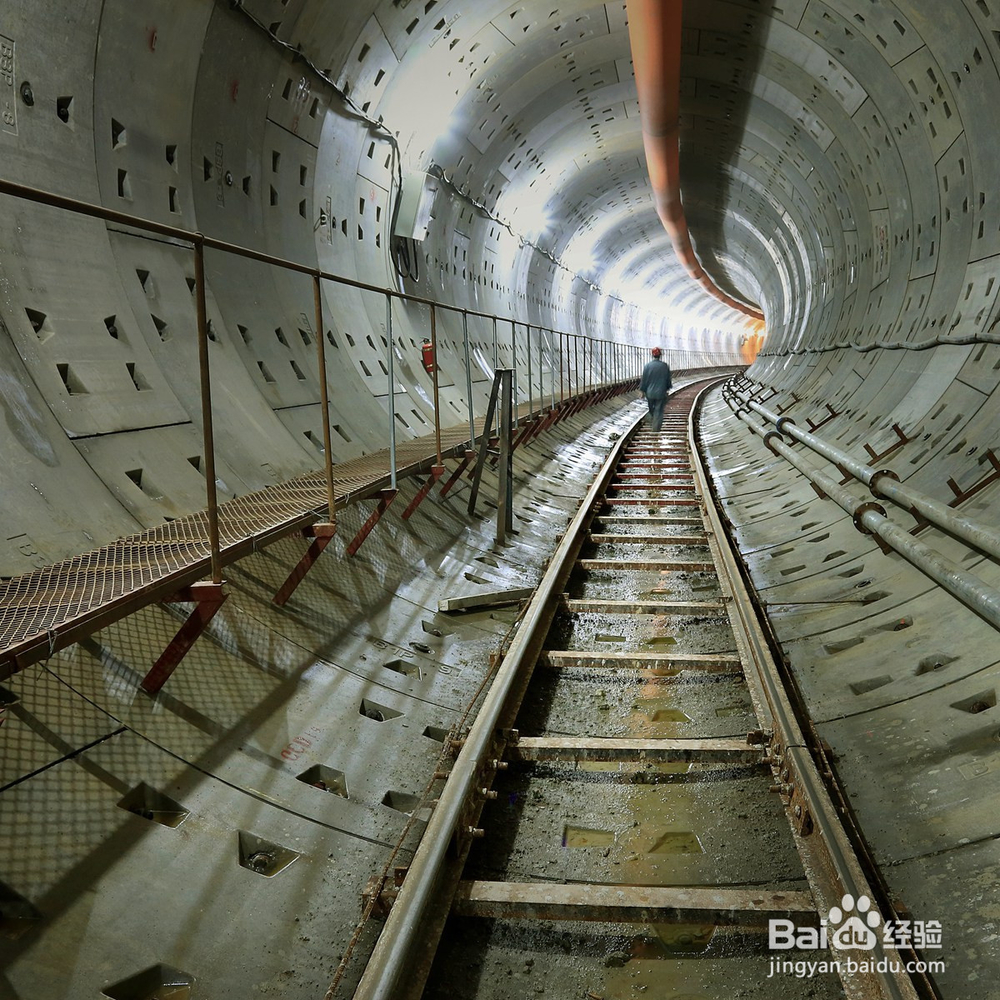 地铁是怎么建成的？