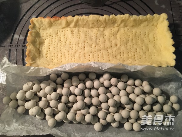 酥粒樱桃派的做法