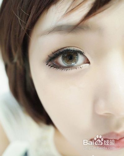 散光隐形眼镜价格攻略