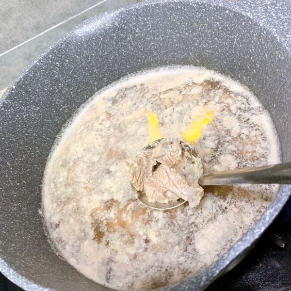 麻辣土豆胡萝卜牛腩