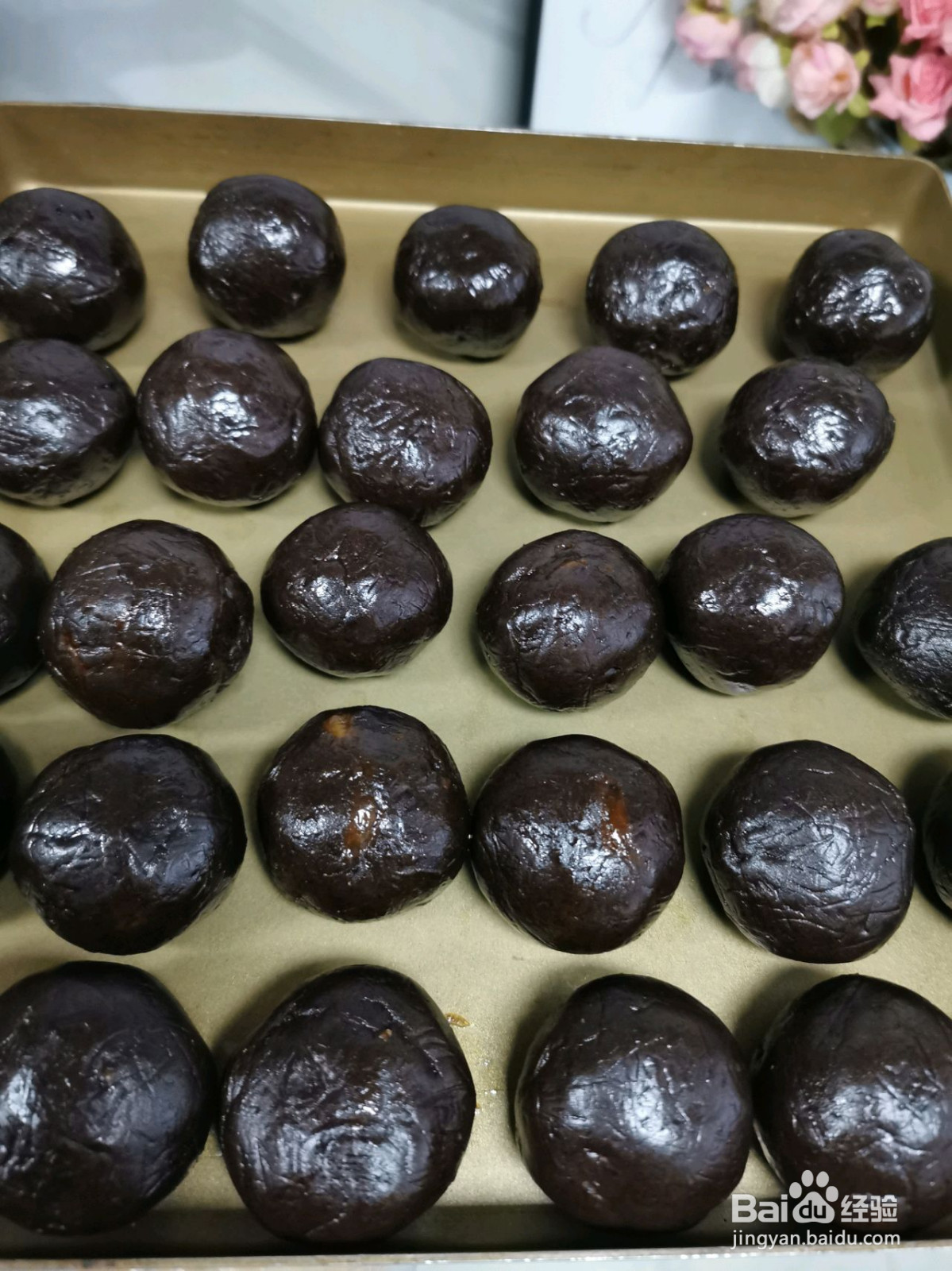 敲级好吃的蛋黄酥的做法