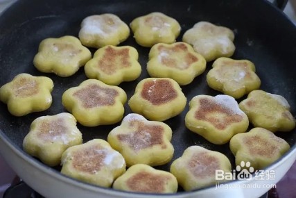 怎么做平底锅煎南瓜馒头