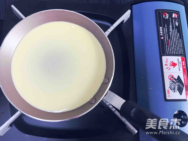 港式下午茶首选的芒果班戟