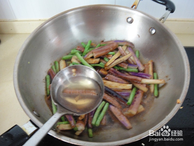 蚝油豇豆茄子的做法