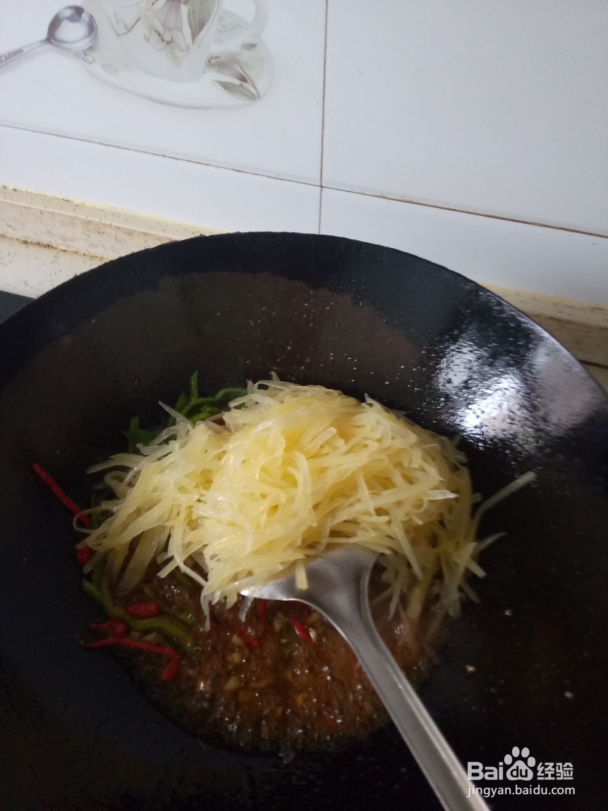 家常炝炒土豆丝