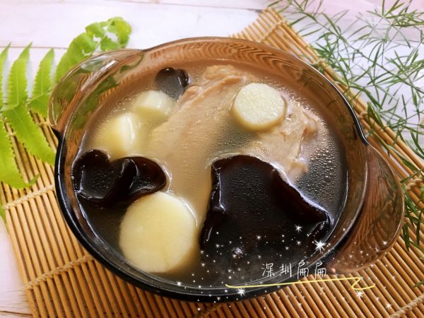 山药木耳鸭翅汤