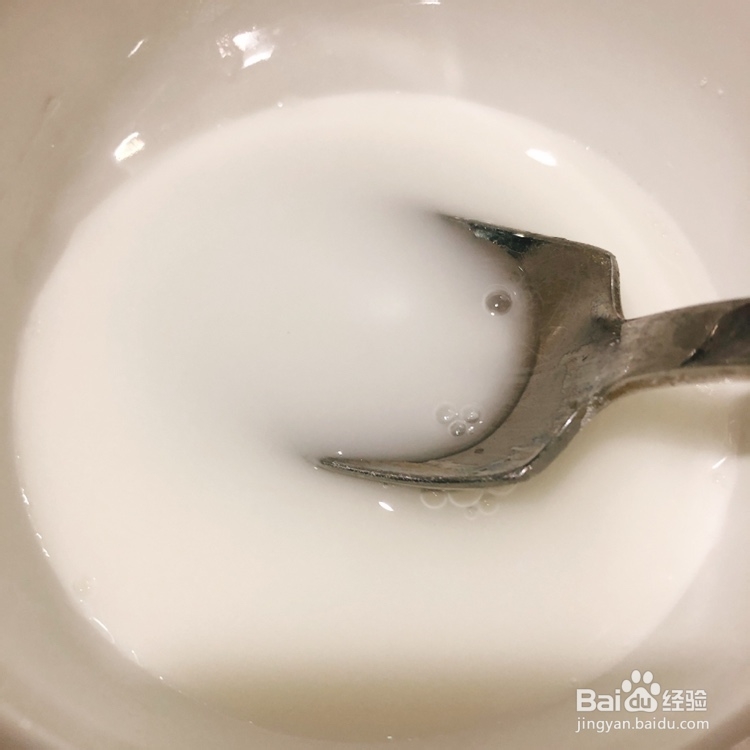 做玉米鲜嫩蛋花汤的教程