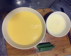 食补佳品蒸鸡蛋羹的做法