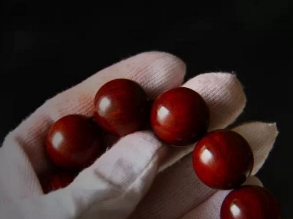 小叶紫檀瘤疤是怎么形成的