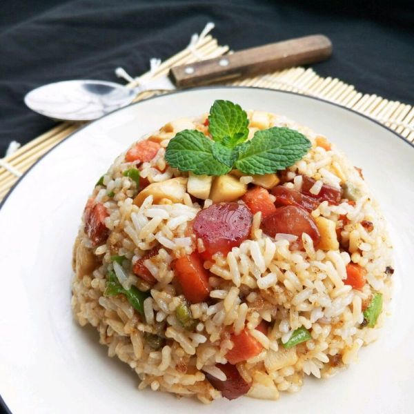 杏鲍菇双肠炒饭