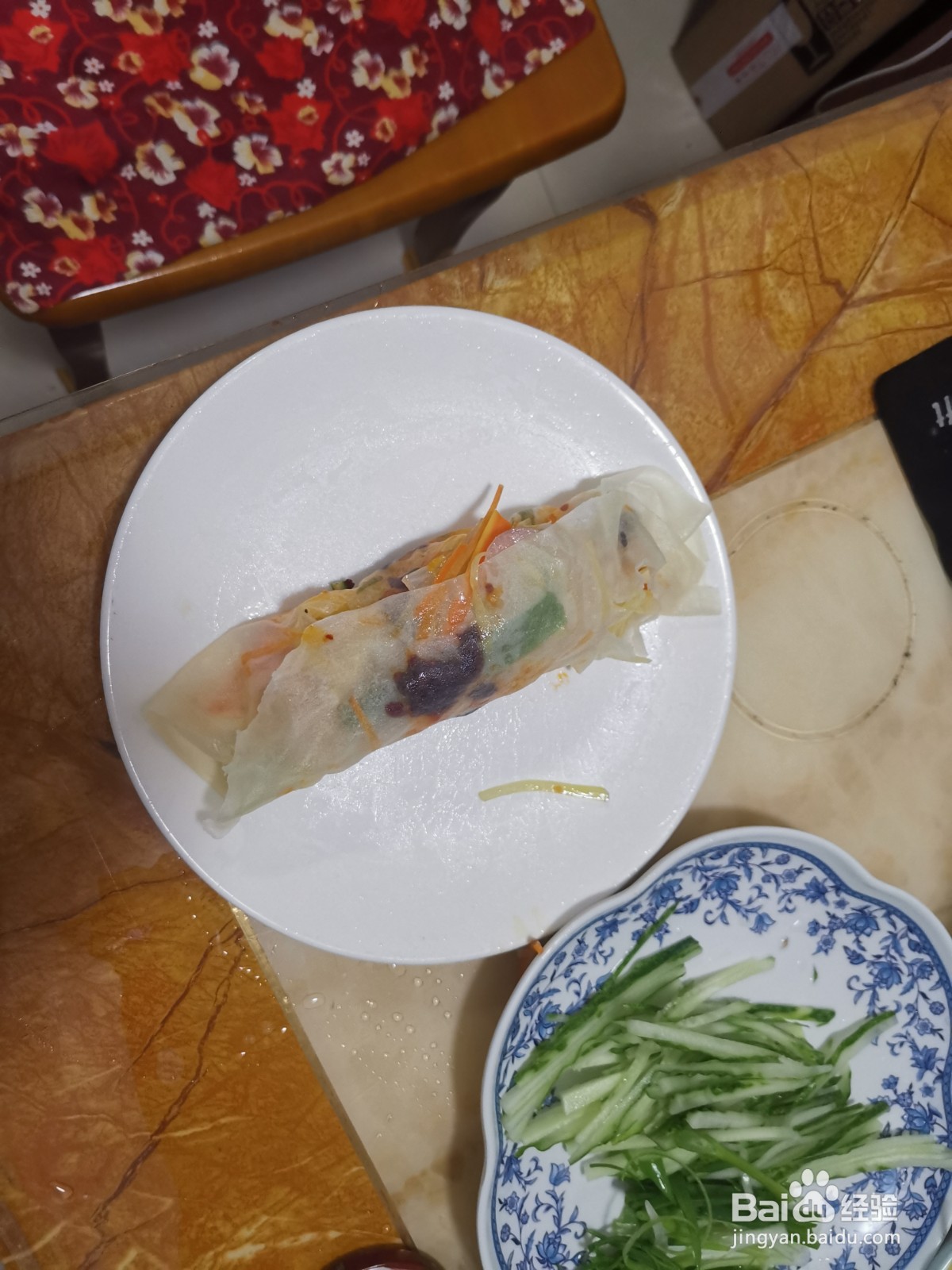 香菇酱土豆胡萝卜丝卷饼