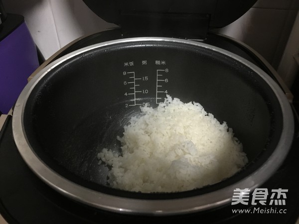烟熏三文鱼茶泡饭