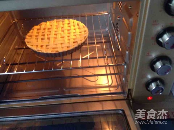 香甜苹果派的做法