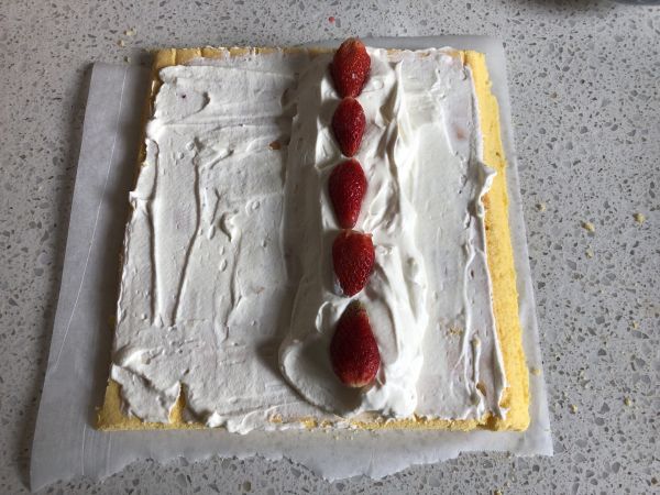 粉豹纹草莓蛋糕卷#松下多面美味#