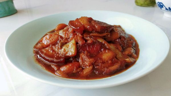 蒜子芸豆酱烧肉