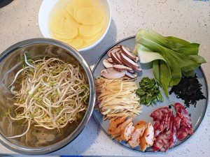 教你做出家常健康砂锅土豆粉