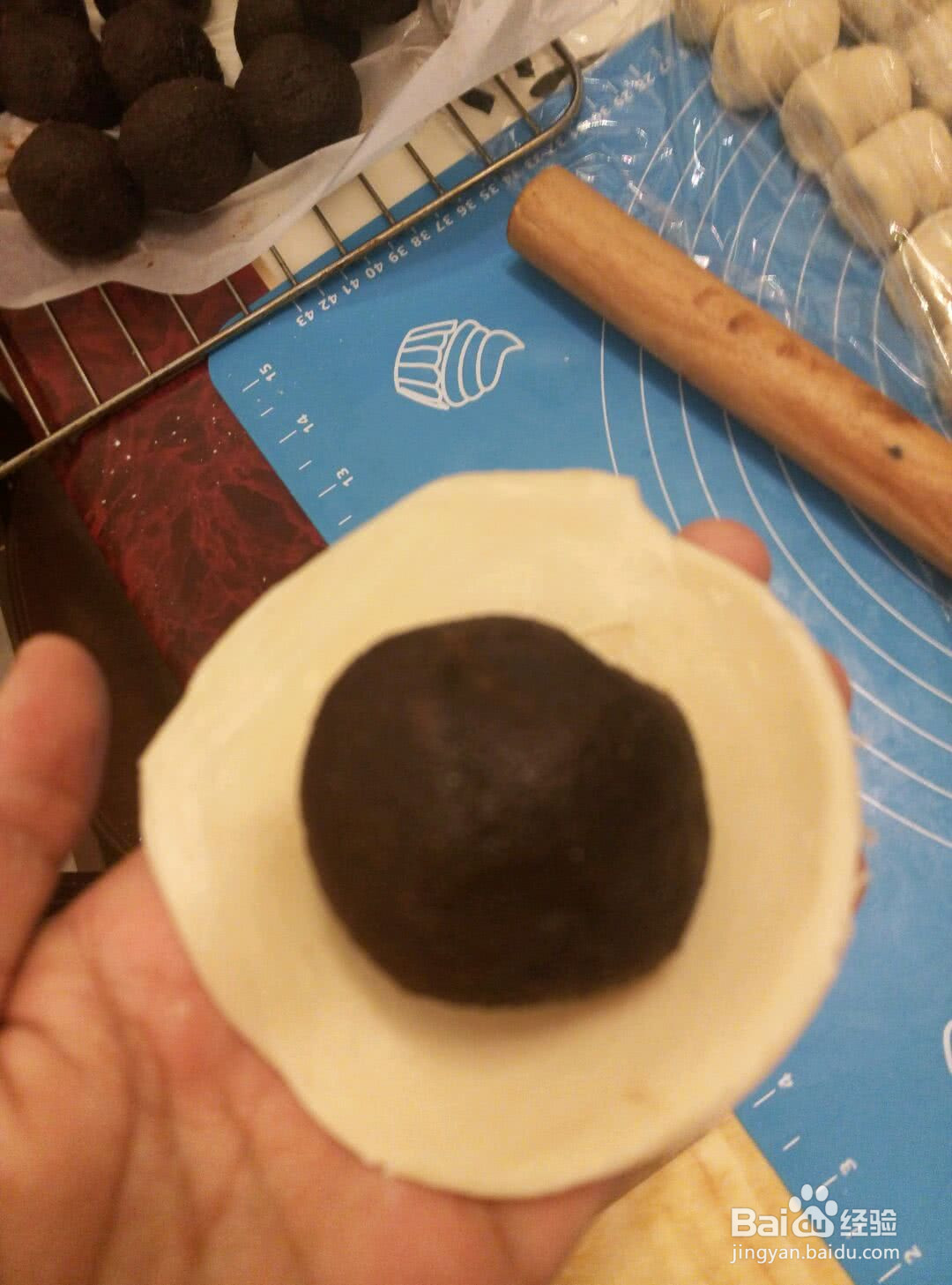 蛋黄酥饼的做法