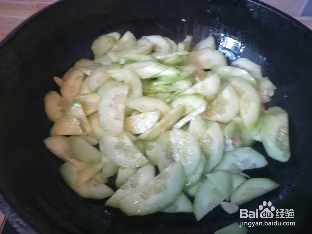 松酥香甜的蒜蓉黄瓜