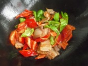 家常五花肉--做法