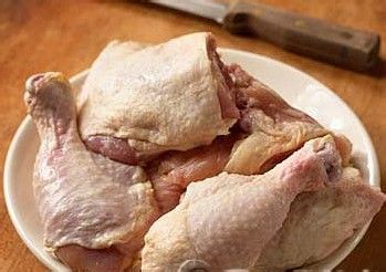 如何给英国短毛猫炒菠菜鸡肉饭