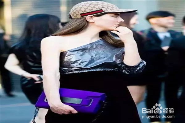 时尚穿搭攻略—今夏“露肩杀“学做时尚girl