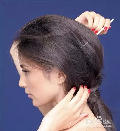 女孩子头发长了,怎么梳好看呢