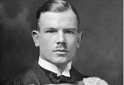 白求恩的故事。