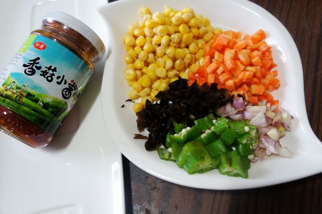 香菇小酱炒米饭