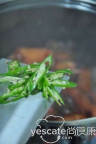 咸鱼怎么烹饪更好吃念念不忘红烧咸鱼块