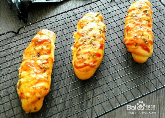 如何制作葱香芝士面包