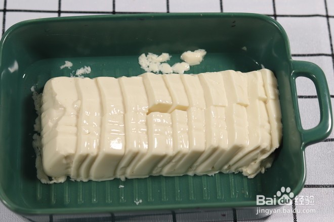 皮蛋拌豆腐的做法