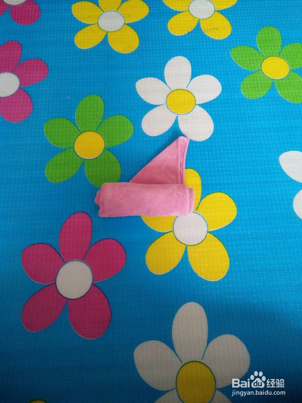 毛巾秒变浴帽和毛巾收纳叠法