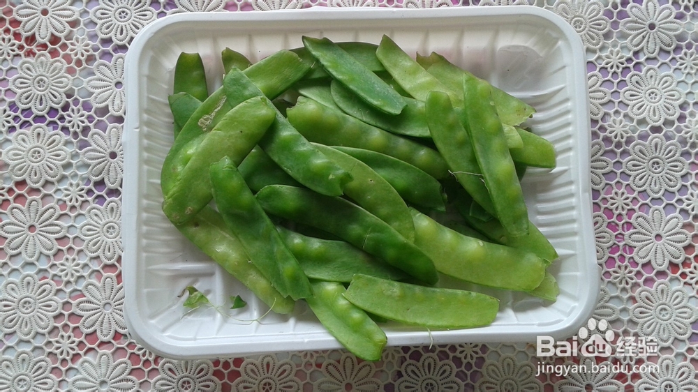 腊肠炒荷兰豆做法(图解)