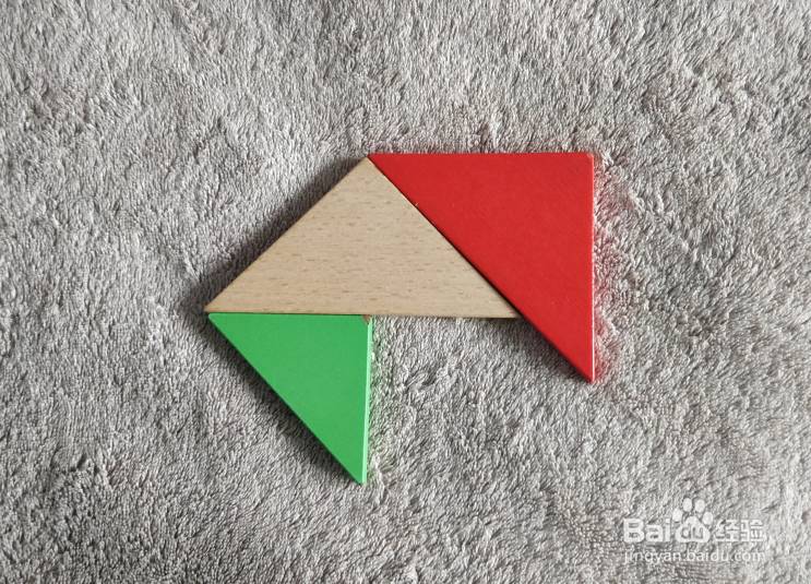 非洲草原上的蜜獾用七巧板怎么拼?