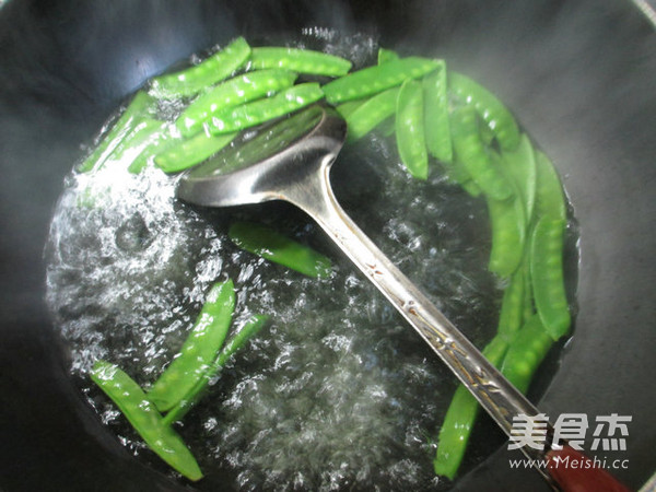 荷兰豆香干鱿鱼须