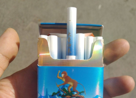 一根烟，一条烟，一包烟，英文怎么说