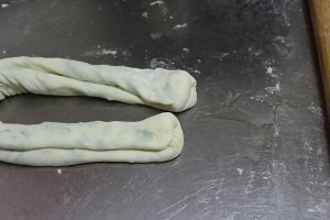 简单快手的美味葱油饼