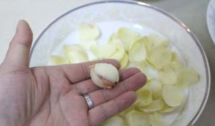 百合蒸肉的做法