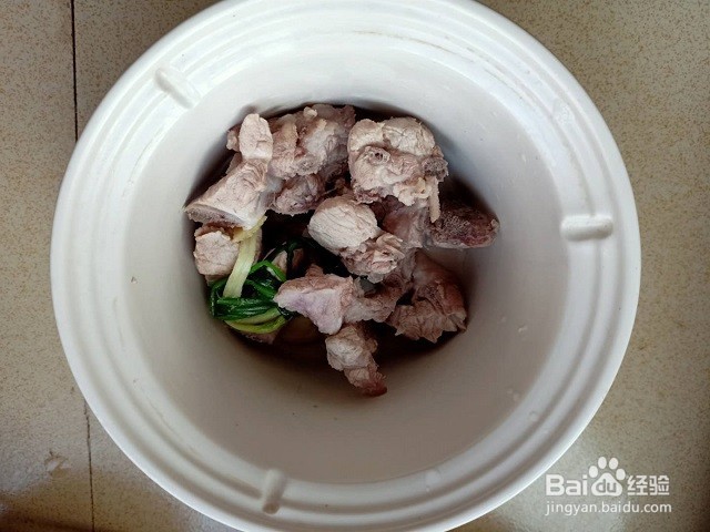 冬瓜排骨汤怎么做？