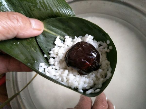 蜜枣粽和蛋黄粽