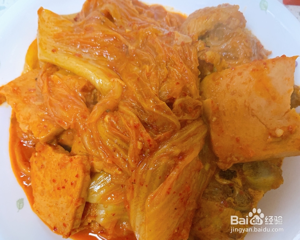 孩子爱吃的辣白菜排骨