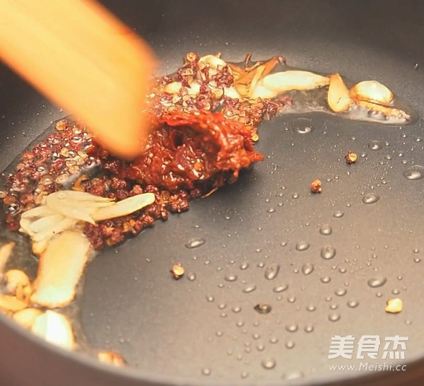 水煮牛肉的做法