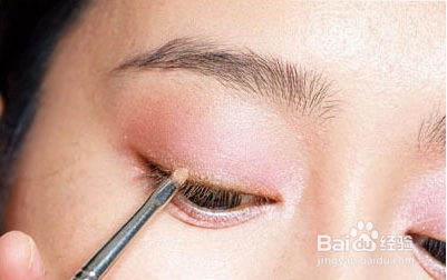 教你清纯眼影怎么画