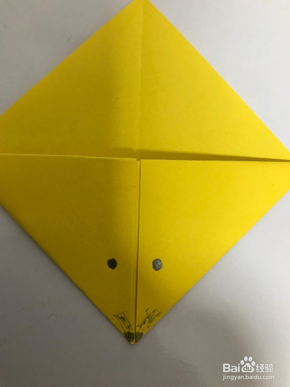 折一只可爱的小老鼠书签