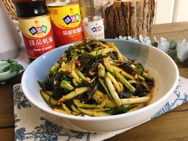 凉拌黄瓜海带丝