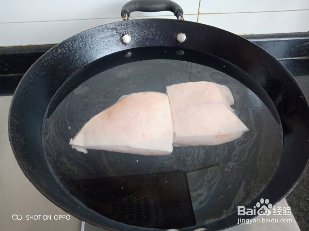 川菜红椒仔姜回锅肉作法