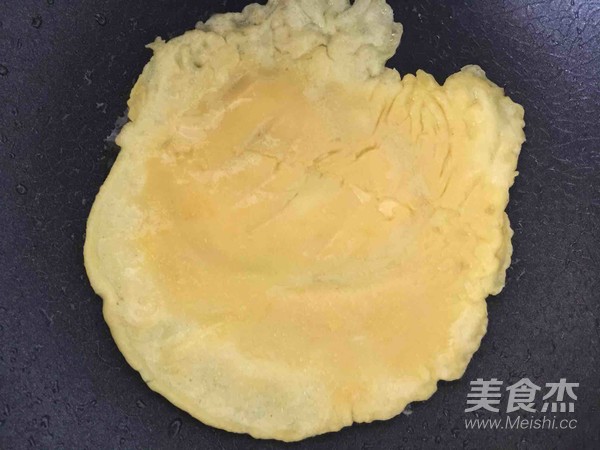 鸡蛋饼的家常做法