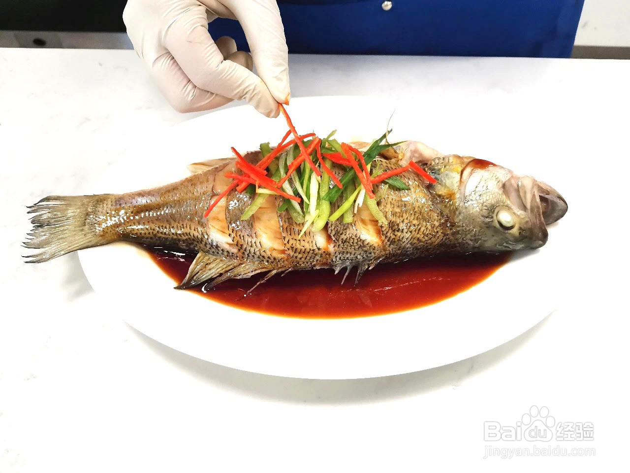 清蒸鲈鱼的做法